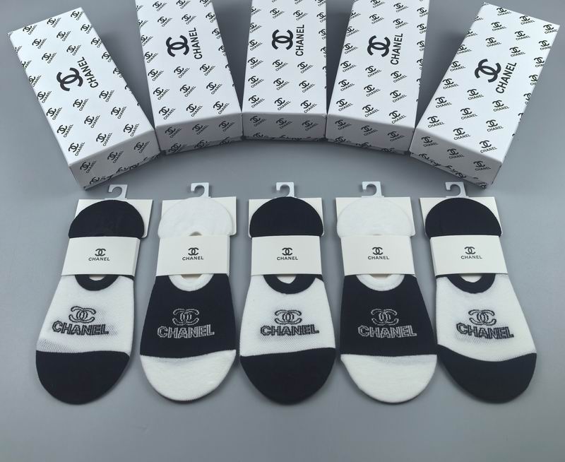 Chanel socks 040603